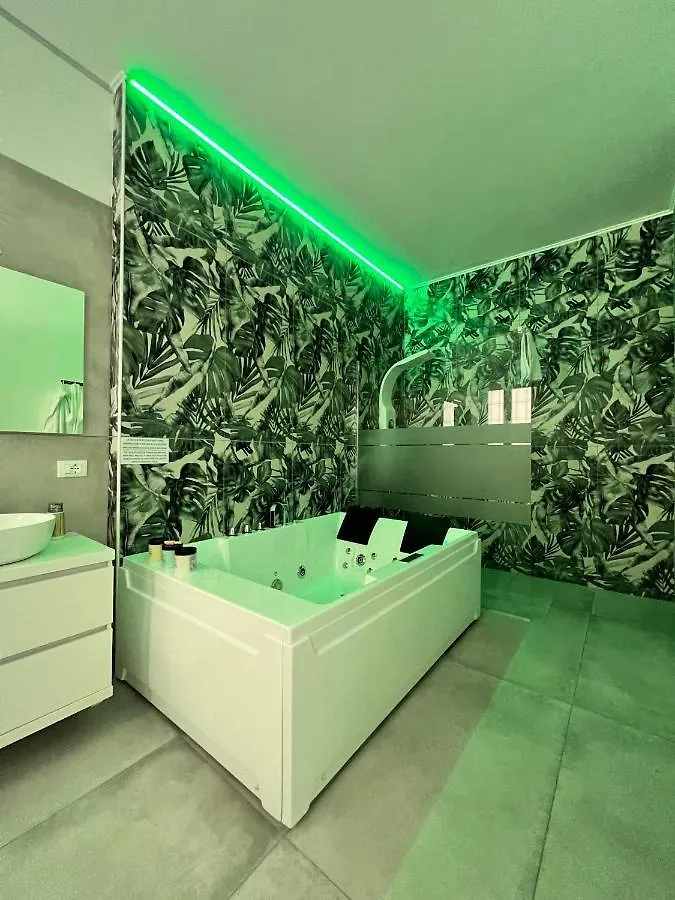 Ca Foscari Harmony Jacuzzi Apartment location